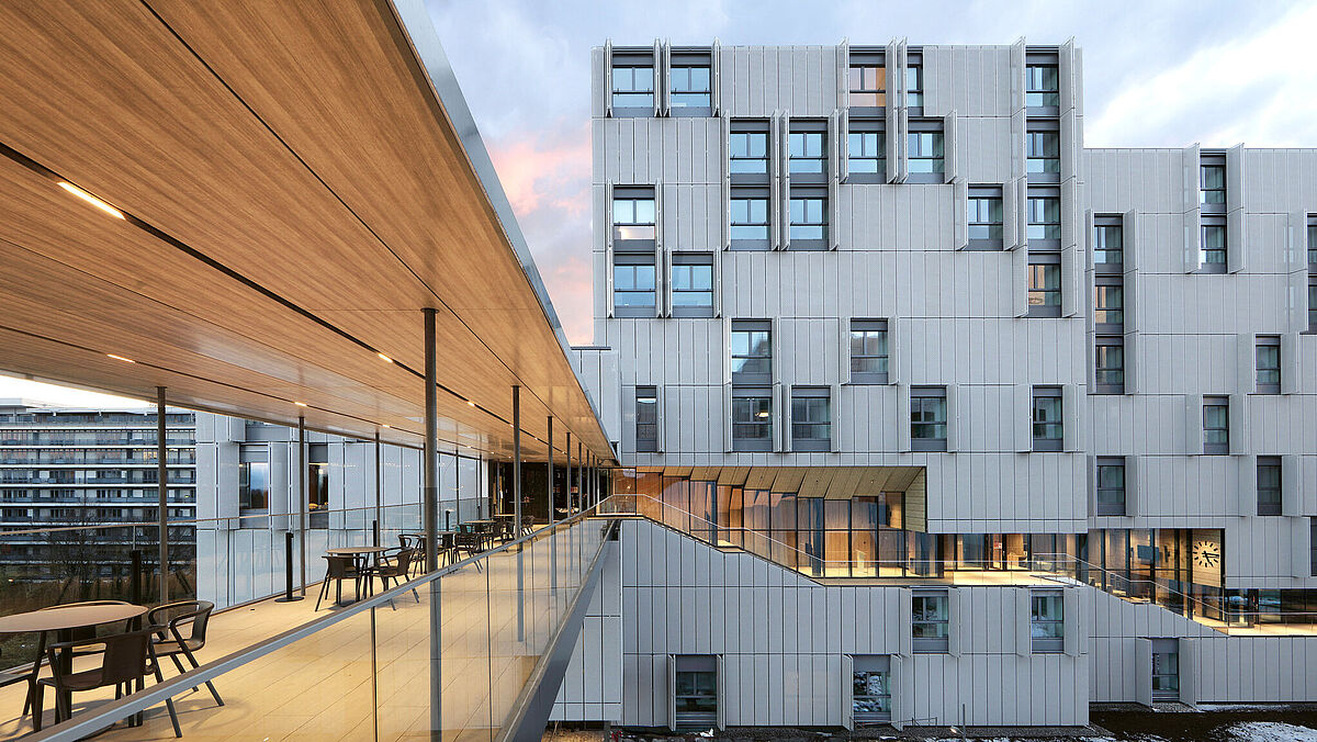 Prix du jury: 1 ère  place : IHEID – Résidence étudiante Grand Morillon, Genève. Photo : Gerald Sciboz.